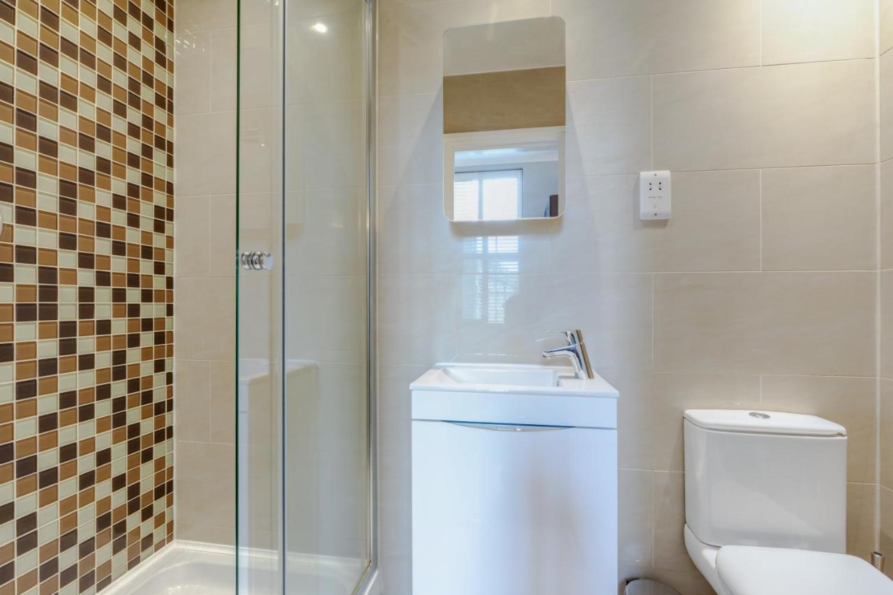Sidney Hotel London-Victoria Екстериор снимка
