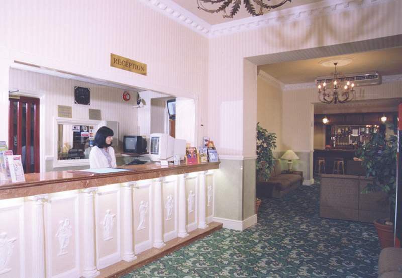 Sidney Hotel London-Victoria Екстериор снимка